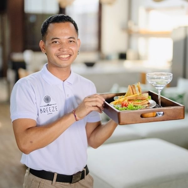 DINING IN RESIDENCE